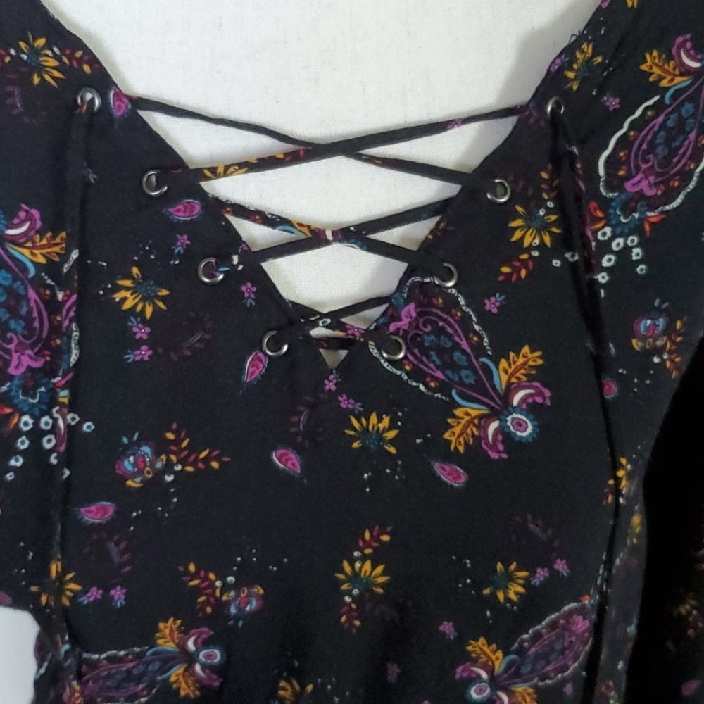 Black Romper - Picture 8 of 10